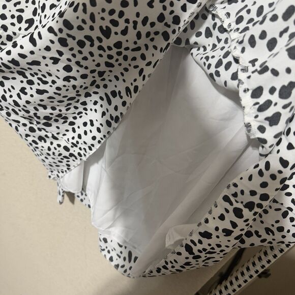 Dalmatian Tiered Polka Dot Mini Dress Spotted Black White Sz Small Spring Fun - Picture 6 of 9